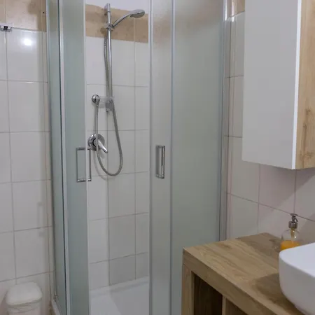 Tolomeo - Intero Apartman *